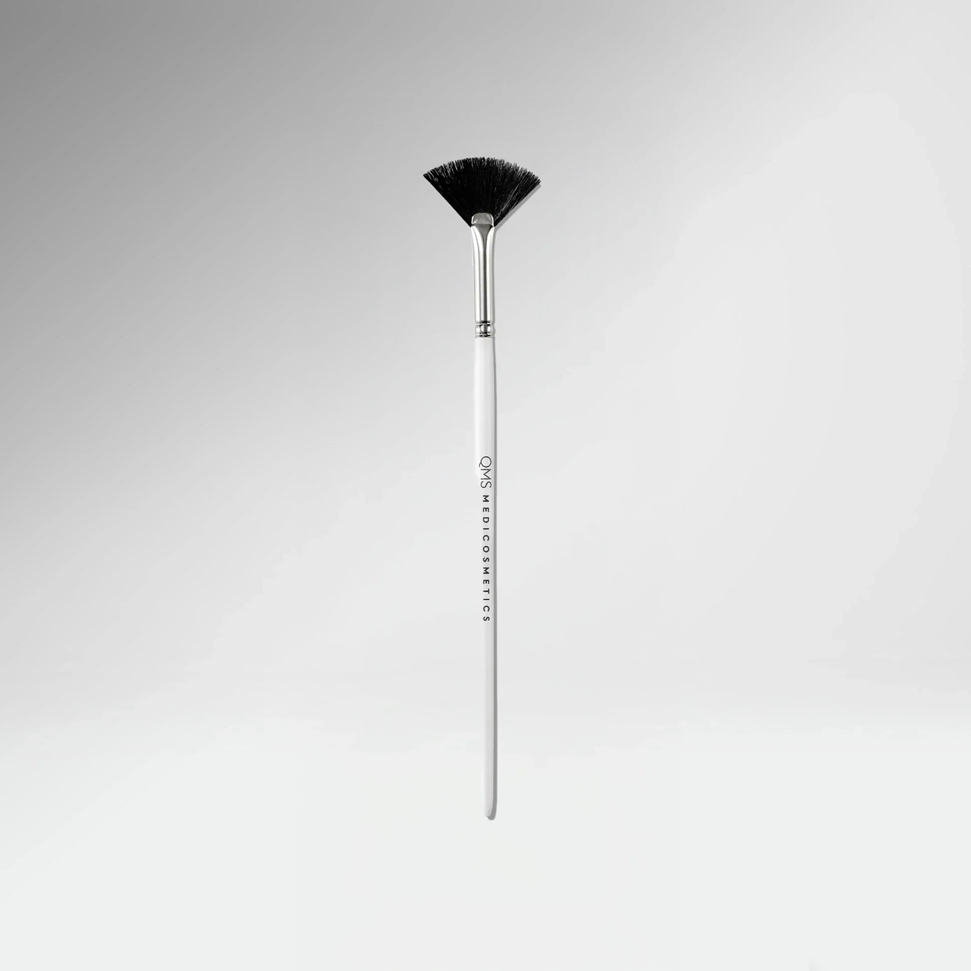 QMS Exfoliant & Mask Brush - Qcosmetics