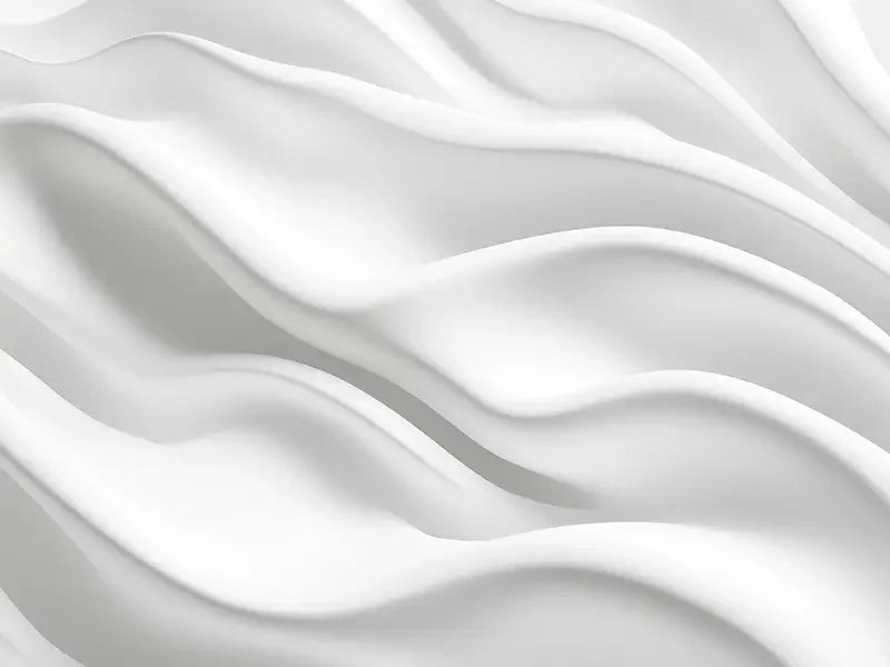 Ontdek QMS producten met zijdeproteïnen die de huid verzachten, hydrateren en beschermen voor een gladde, soepele en stralende teint.