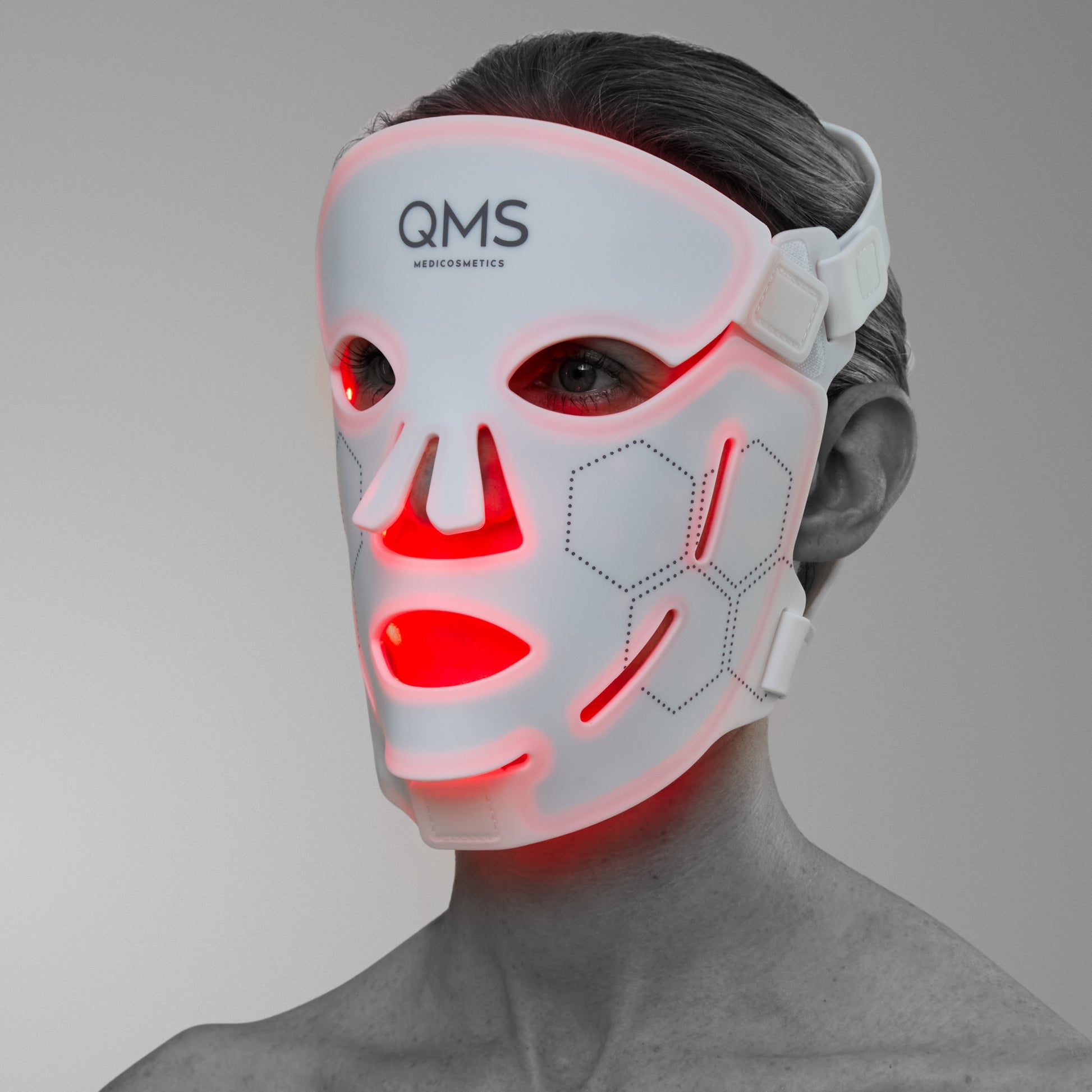 DERMA EXPERT LED Light Treatment model