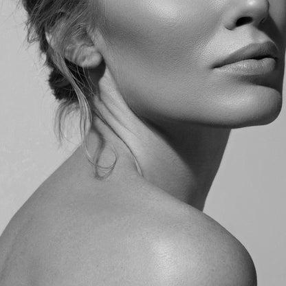 BODY BALANCE Collagen Body Lotion model