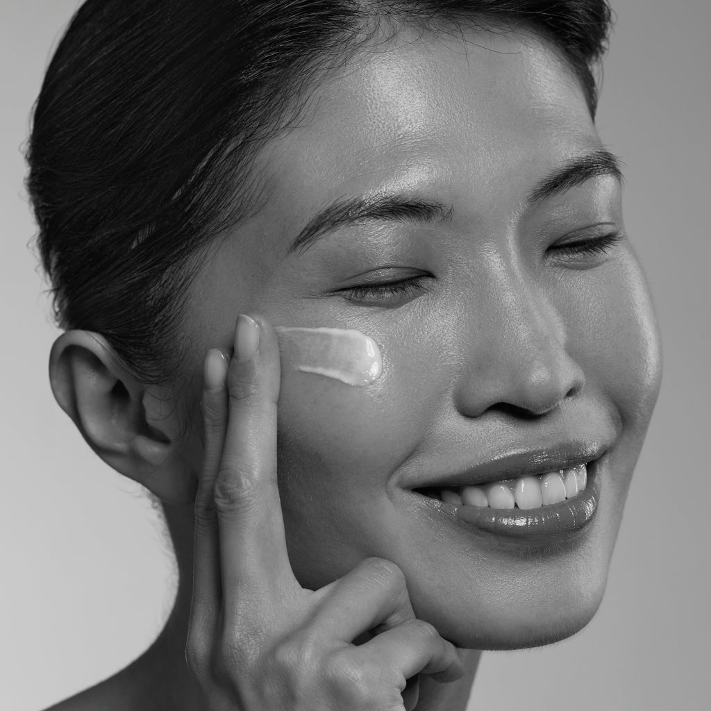 QMS PRECISION CARE COLLAgen3D Serum model