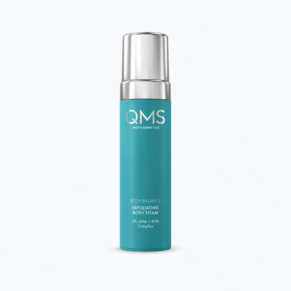 QMS Exfoliating Body Foam exfolieert mild en verfijnt de huidtextuur. Voor een zachtere, gladdere lichaamshuid. Ontdek bij Qcosmetics.