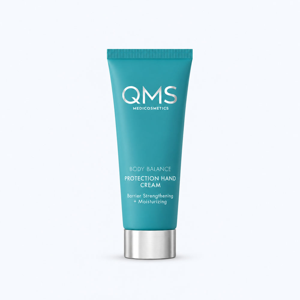 QMS Protection Hand Cream hydrateert intensief en ondersteunt de huidbarrière. Voor zachte, soepele handen zonder vettig gevoel.